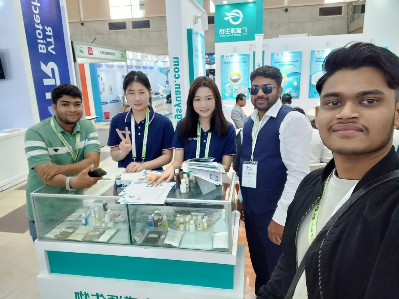 Sampling session at the GSY Biotechnology exhibition stand