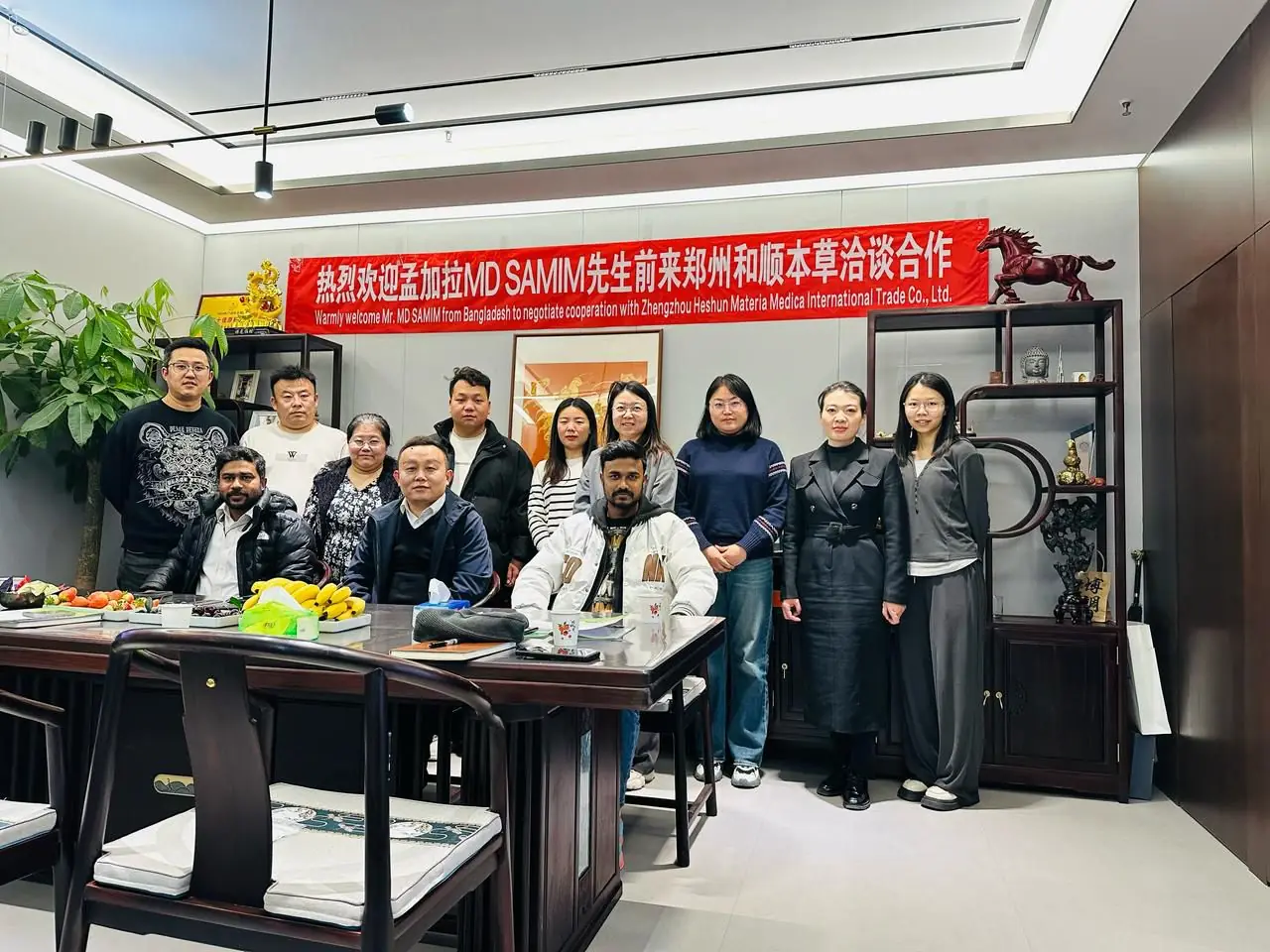 Formal cooperation negotiation with Zhengzhou Heshun Materia Medica, China